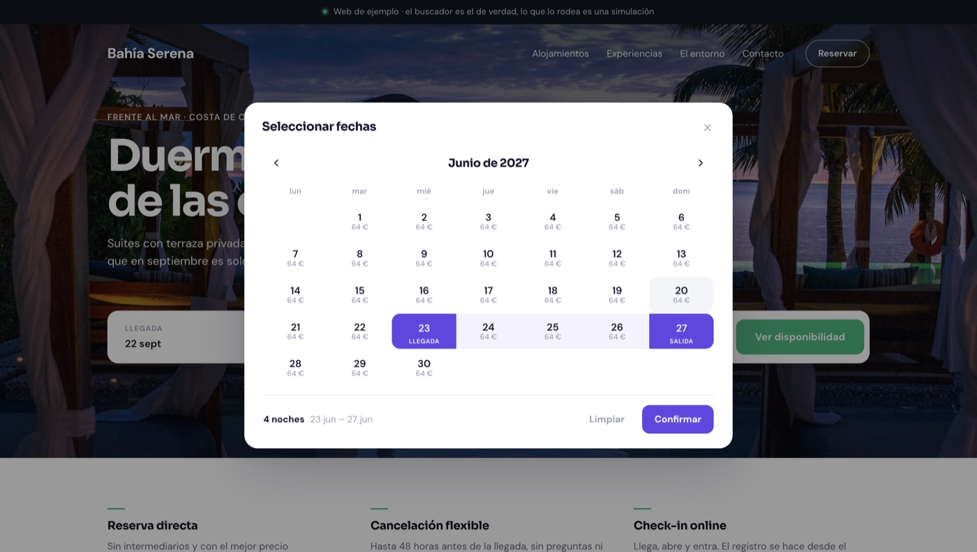 La misma web con el selector de fechas abierto: disponibilidad y precio por noche en tiempo real